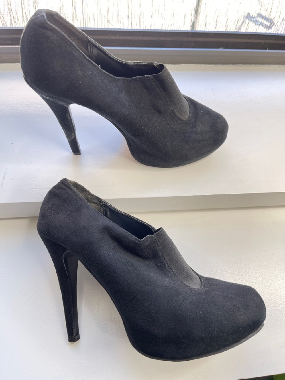 Rampage Black Suede High Heel Booties